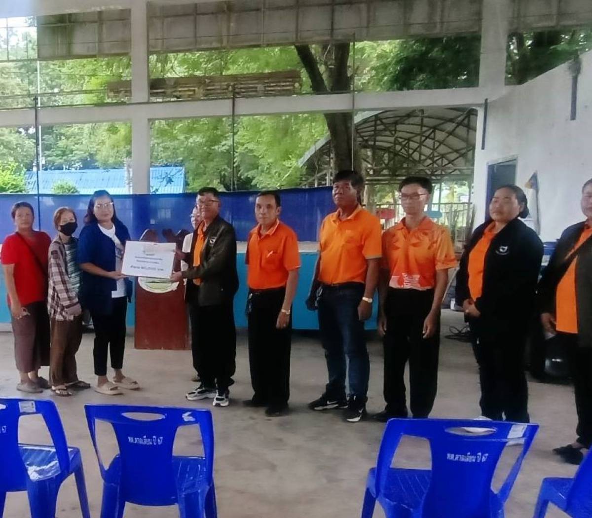 มอบเงินอุดหนุนโครงการเงินอุดหนุนกลุ่มอาชีพ ประจำปีงบประมาณ 2568